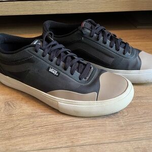 Vans AV RapidWeld Pro – Black, White, Beige – Men’s 8